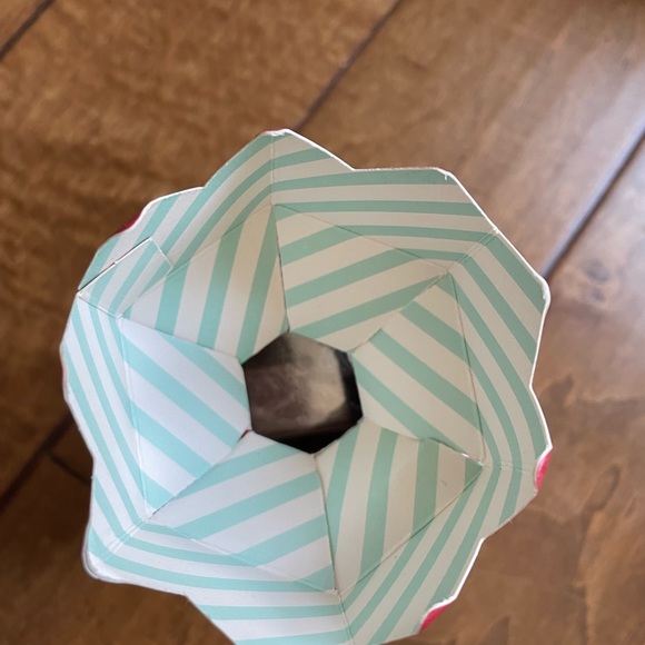 2 for $10 NWT Who am I card Game 2 for $10 - Picture 5 of 5